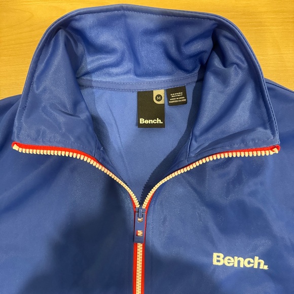 Bench Men’s Medium Blue polyester athletic Zip up top with zipper pockets - Picture 3 of 7